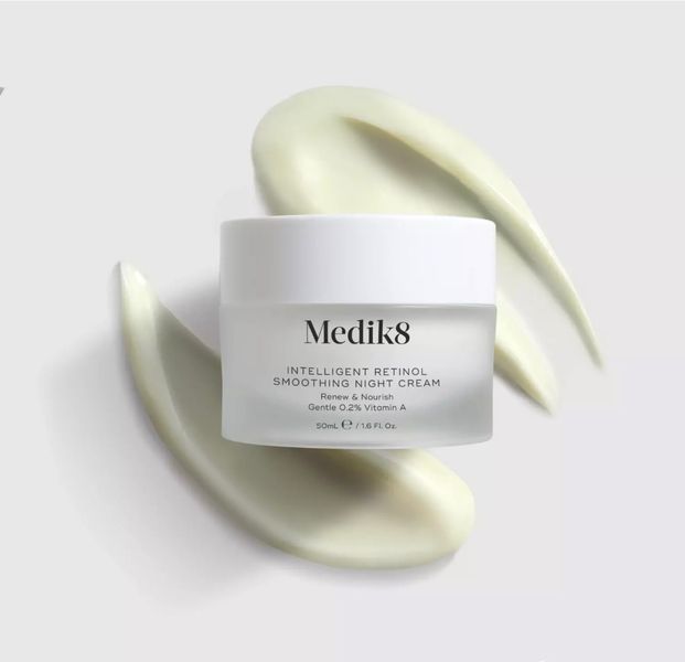 Нічний крем з ретинолом 0,2% Medik8 Intelligent Retinol&reg; Smoothing Night Cream 36163 фото