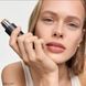 Кремовий скульптор для обличчя Westman Atelier Mini Petite Face Trace Cream Contour Stick Biscuit 2,5 гр 635 фото 4