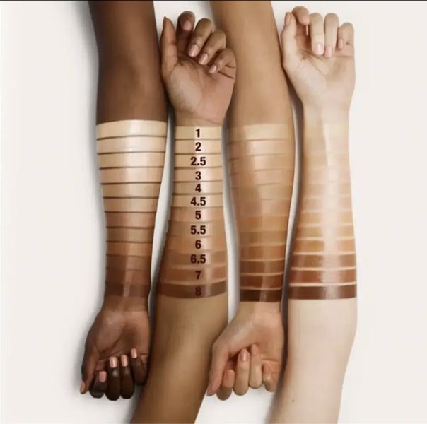 Фильтр 3в1 для лица Charlotte Tilbury Hollywood Flawless Filter 3 Fair 5,5 мл 17 фото