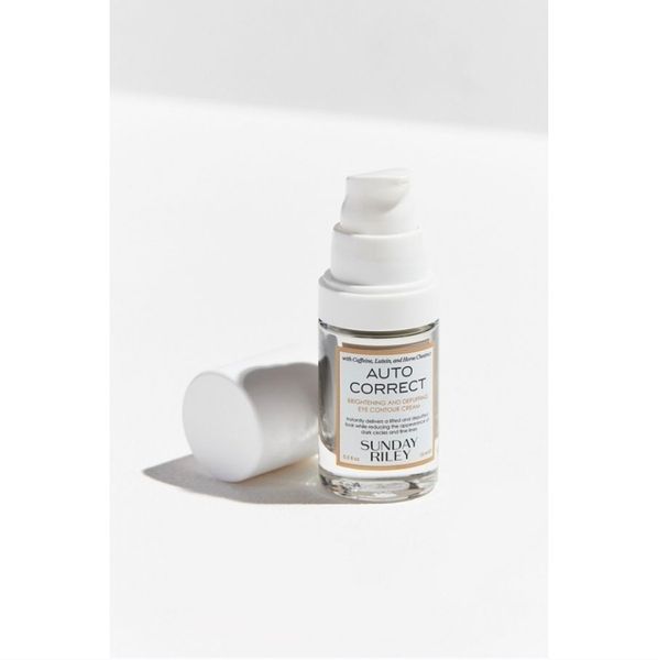 Крем для шкіри навколо очей Sunday Riley Auto Correct Brightening And Depuffing Eye Contour Cream 15 ml 1721105481 фото